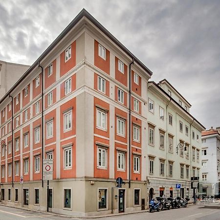 Taste Of Trieste Center ภายนอก รูปภาพ