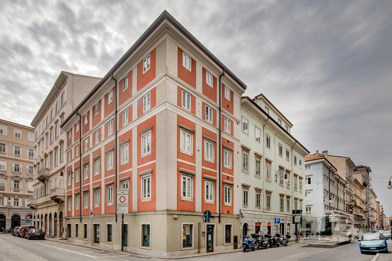 Taste Of Trieste Center ภายนอก รูปภาพ